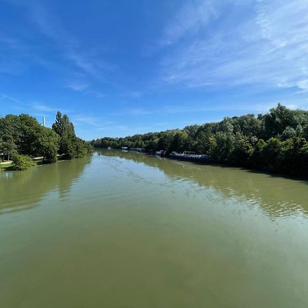 Chambre Climatisee, Entre Paris Disneyland, Au Coeur Des Jeux Olympiques Canoe-Kayak, Vaires-sur-Marne エクステリア 写真